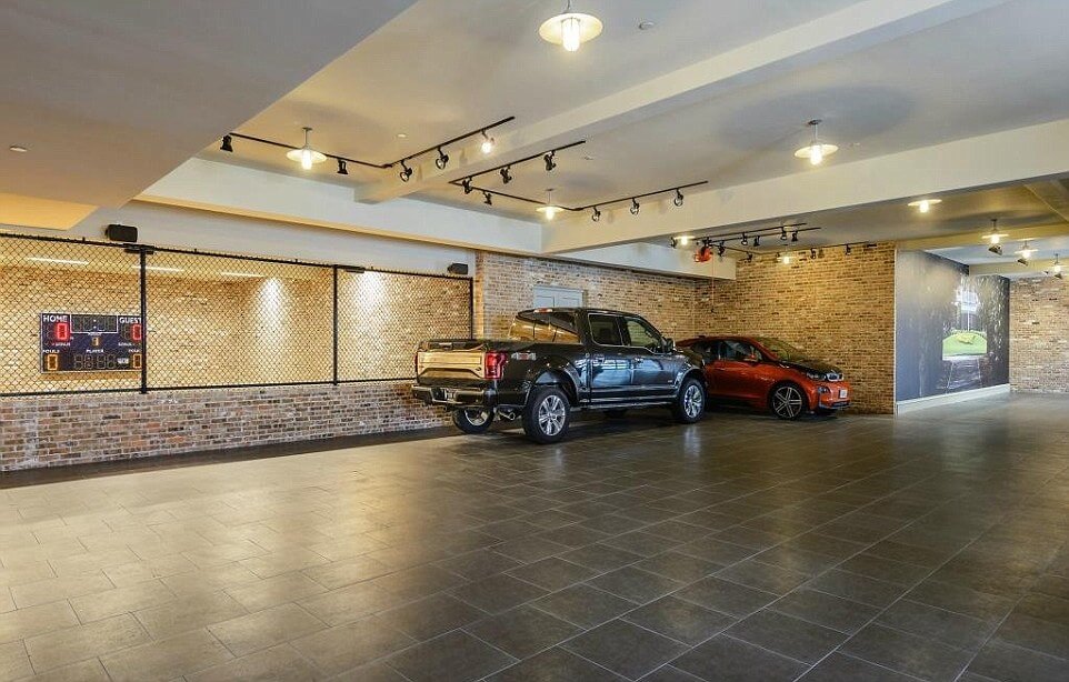 Jordan Spieth Home - Garage2