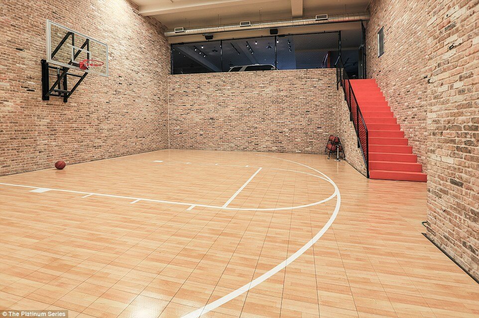 Jordan Spieth Home - Basketball Court